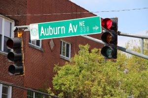 Auburn Av Street Sign Degrading