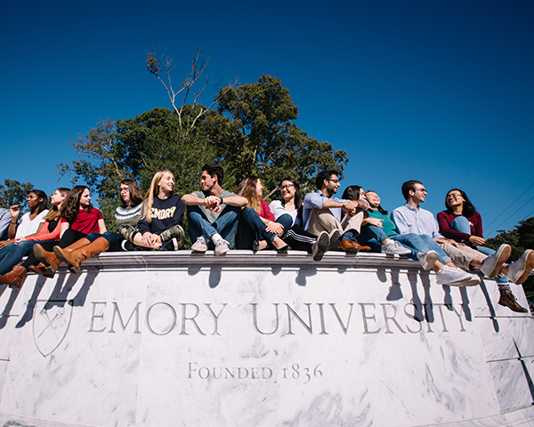Photo of Emory students