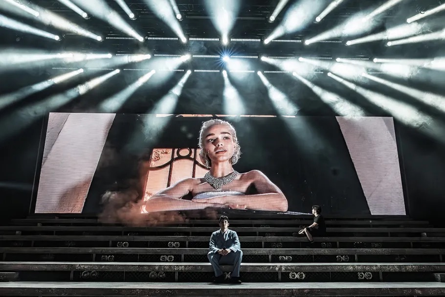 London Theatre as a Feast