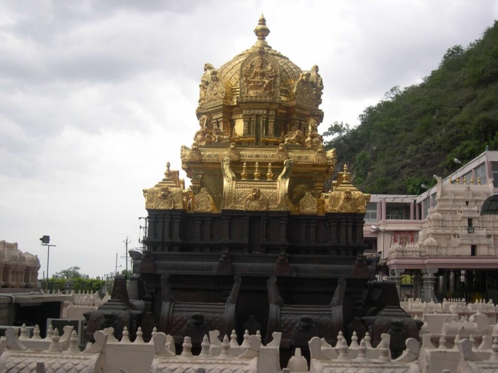 Kanakadurgamma Temple in Vijayawada, Andhra Pradesh, 2006. Photo by Harshita Mruthinti Kamath.